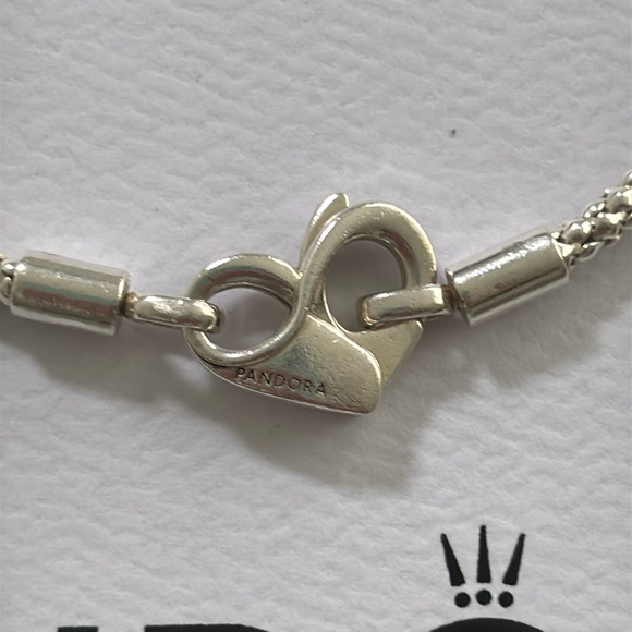 Pandora charm bracelet - Picture 3 of 5
